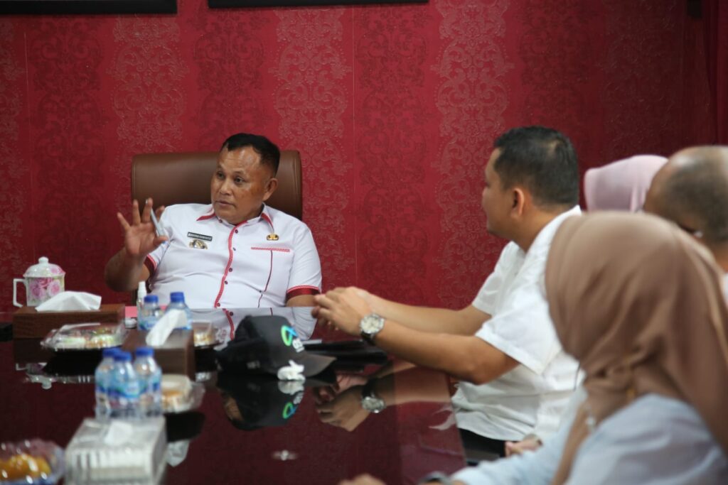 Bupati Lampung Selatan Nanang Ajak ASDP Terlibat Entaskan Kemiskinan