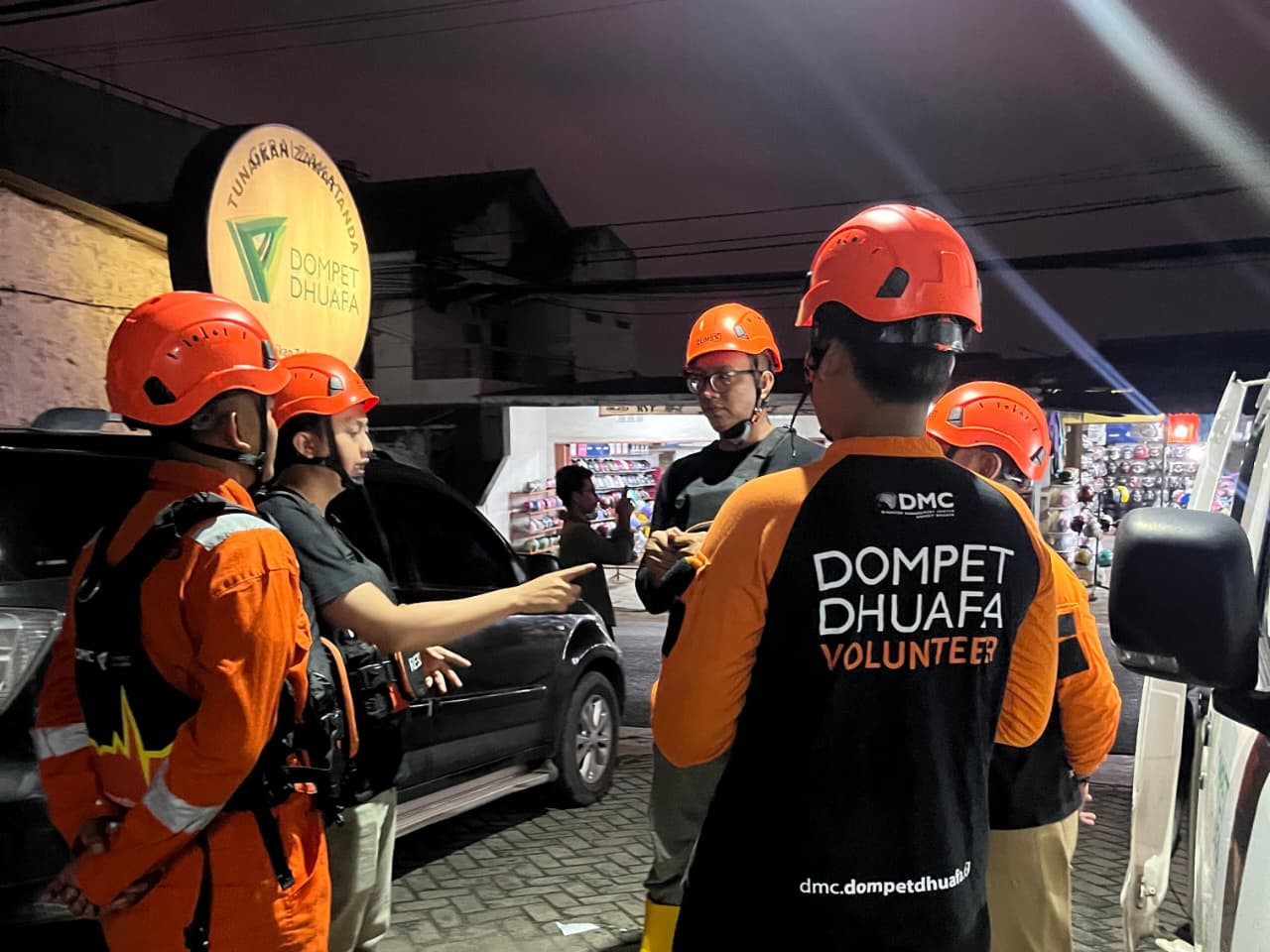 Darling DMC Dompet Dhuafa Lampung Kirimkan Bantuan Secara Langsung untuk Korban Bencana Banjir Sumatera