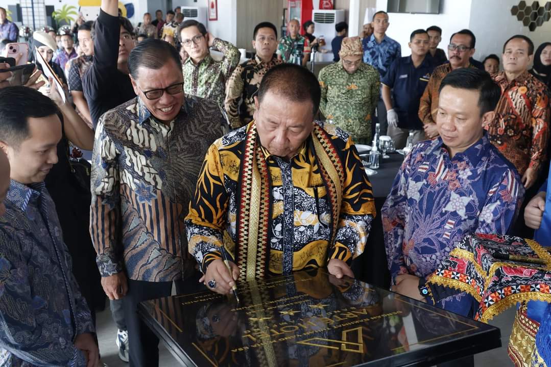 Komitmen Mengembangkan Sektor Pariwisata, Gubernur Arinal Resmikan Arte Hotel Bandar Lampung