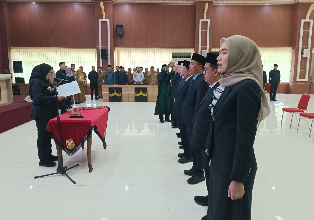 Walikota Eva Lakukan Penyegaran, Kembali Rotasi Tujuh Pejabat Eselon II Pemkot Bandar Lampung