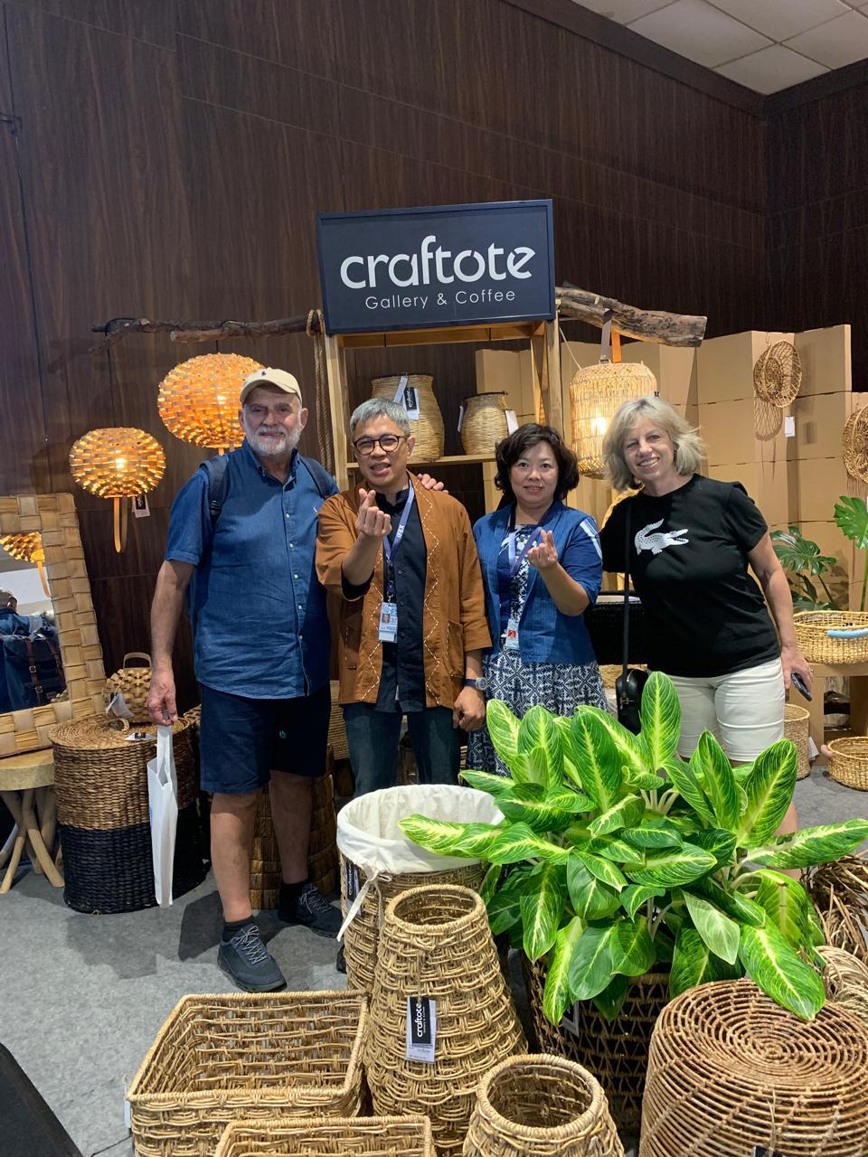 Lewat Program Pemberdayaan BRI, Couplepreneur Ini Sukses Bawa Kerajinan “Craftote” Tembus Pasar Ekspor Asia da