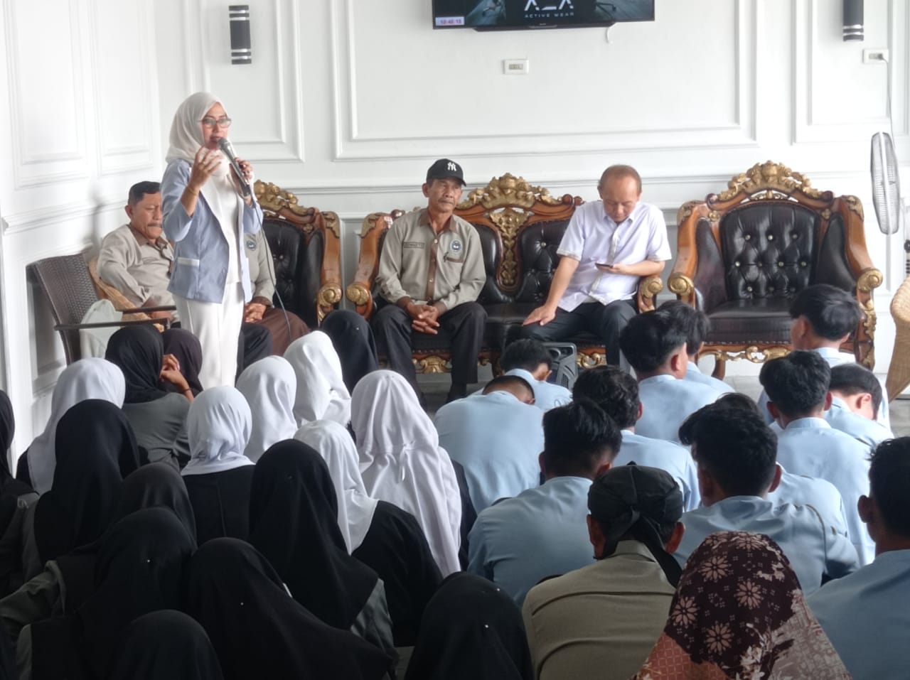 SMK Waskita Bekri Kunjungan Studi ke Markas SaburaiTV