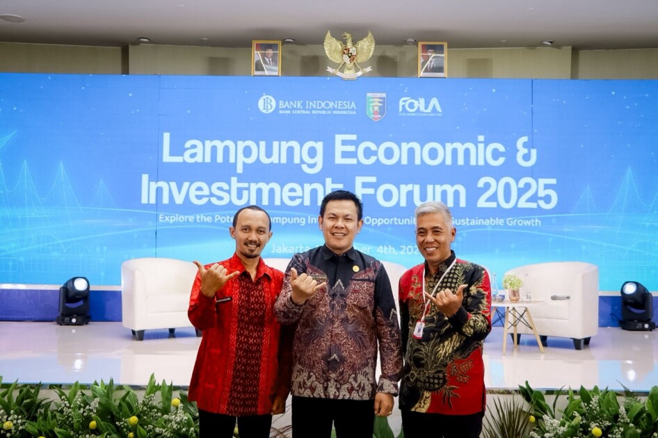 Wakili Pemkab Pesbar, Sekda Tedi Zadmiko Hadiri Lampung Economic and Investment Forum (LEIF) 2025