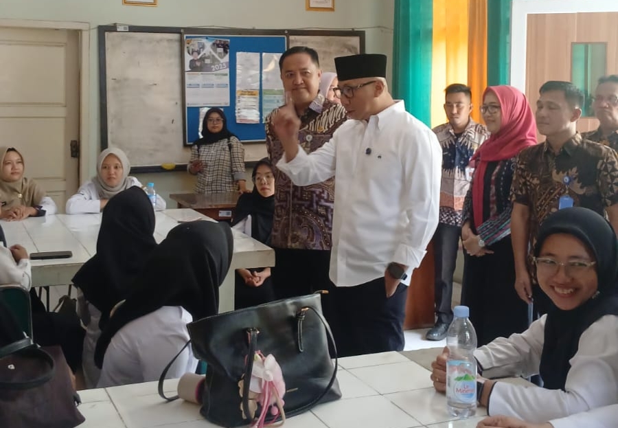 2.674 Guru SMA/SMK se Lampung Ikuti UKG tahun 2025