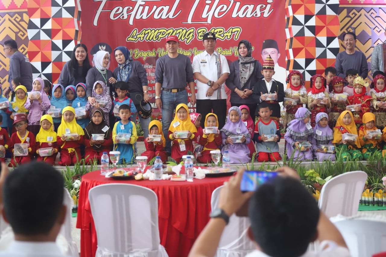 Festival Literasi, Pemkab Lambar Adakan Berbagai Perlombaan