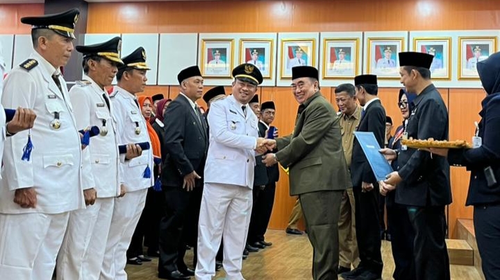 Bupati Saleh Asnawi Mutasi 75 Pejabat Tanggamus, Berikut Daftarnya