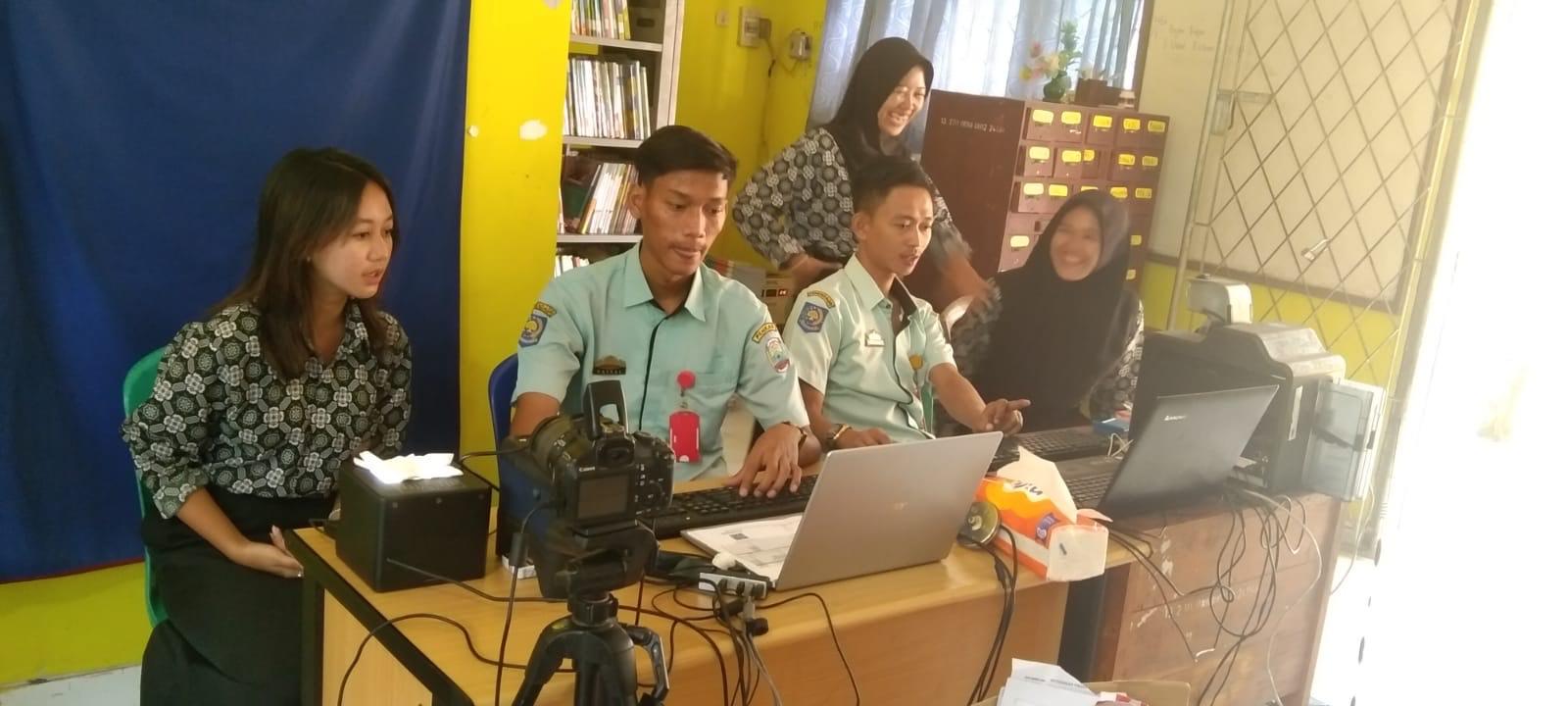 Perekaman KTP Elektronik di Lamsel Sasar Sekolah Menengah 