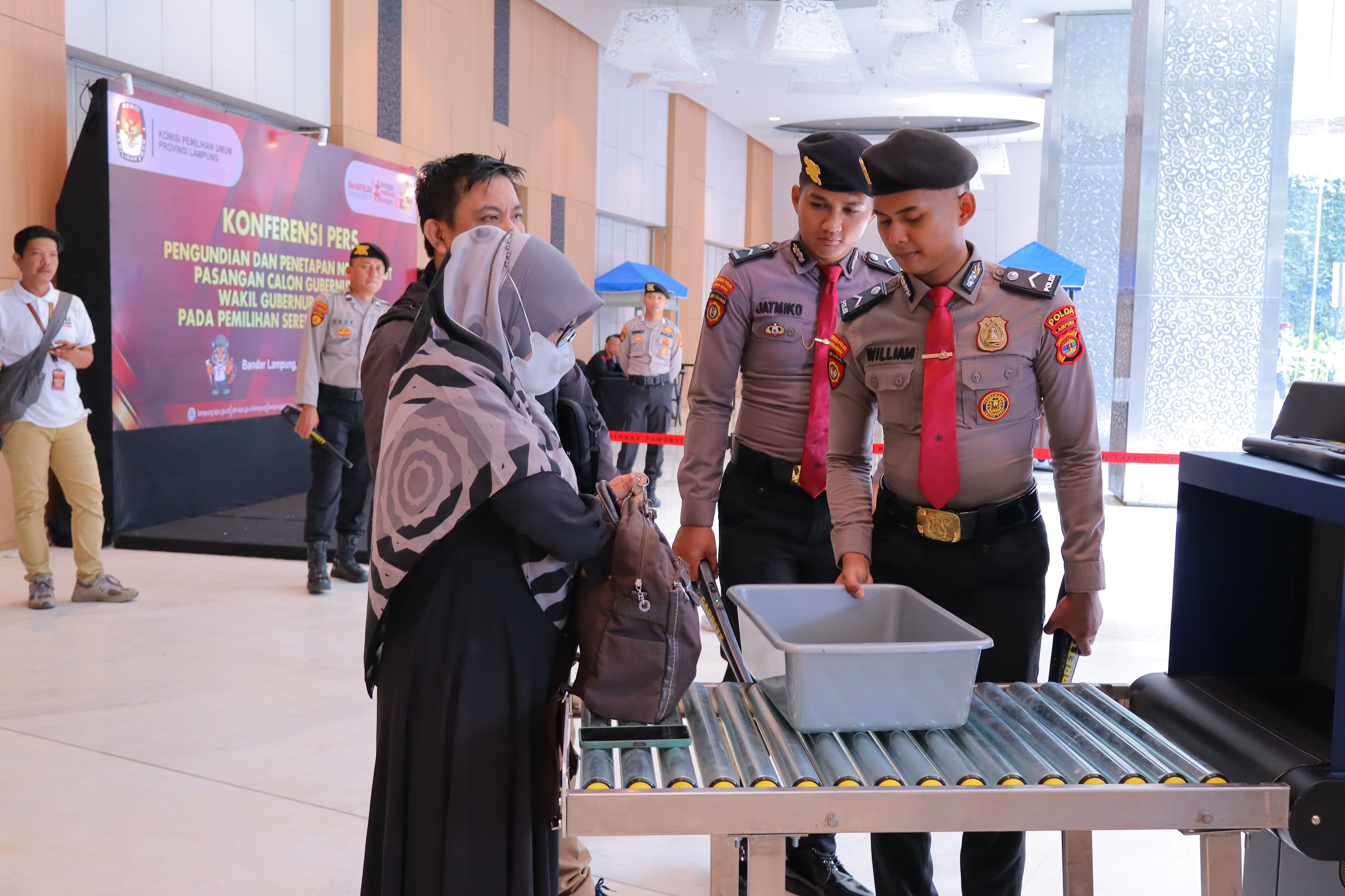 Polda Lampung Terjunkan 113 Personel Amankan Pengundian Nomor Urut Cagub