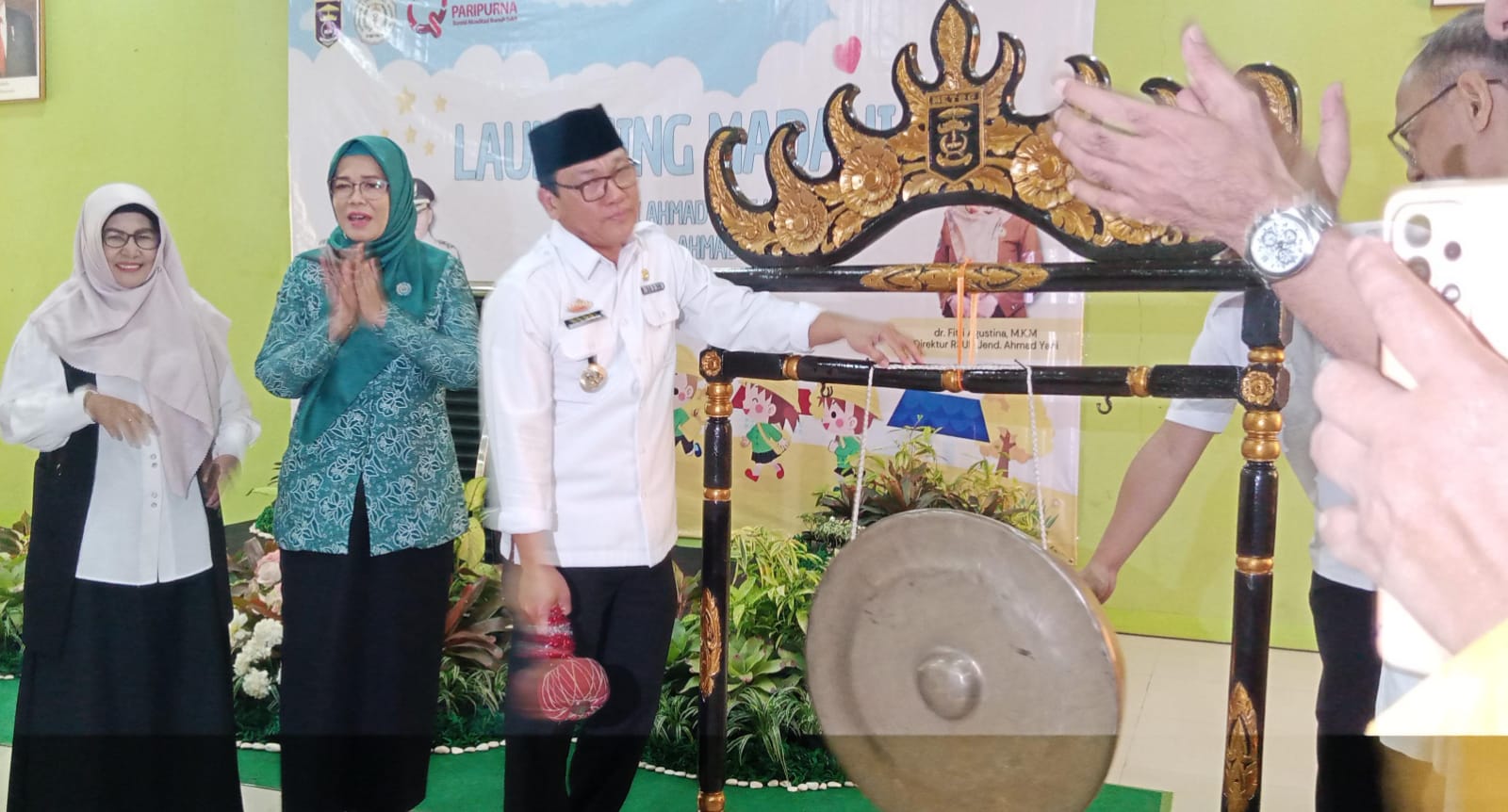 RSUD Jenderal Ahmad Yani Kota Metro Launching Program Madani