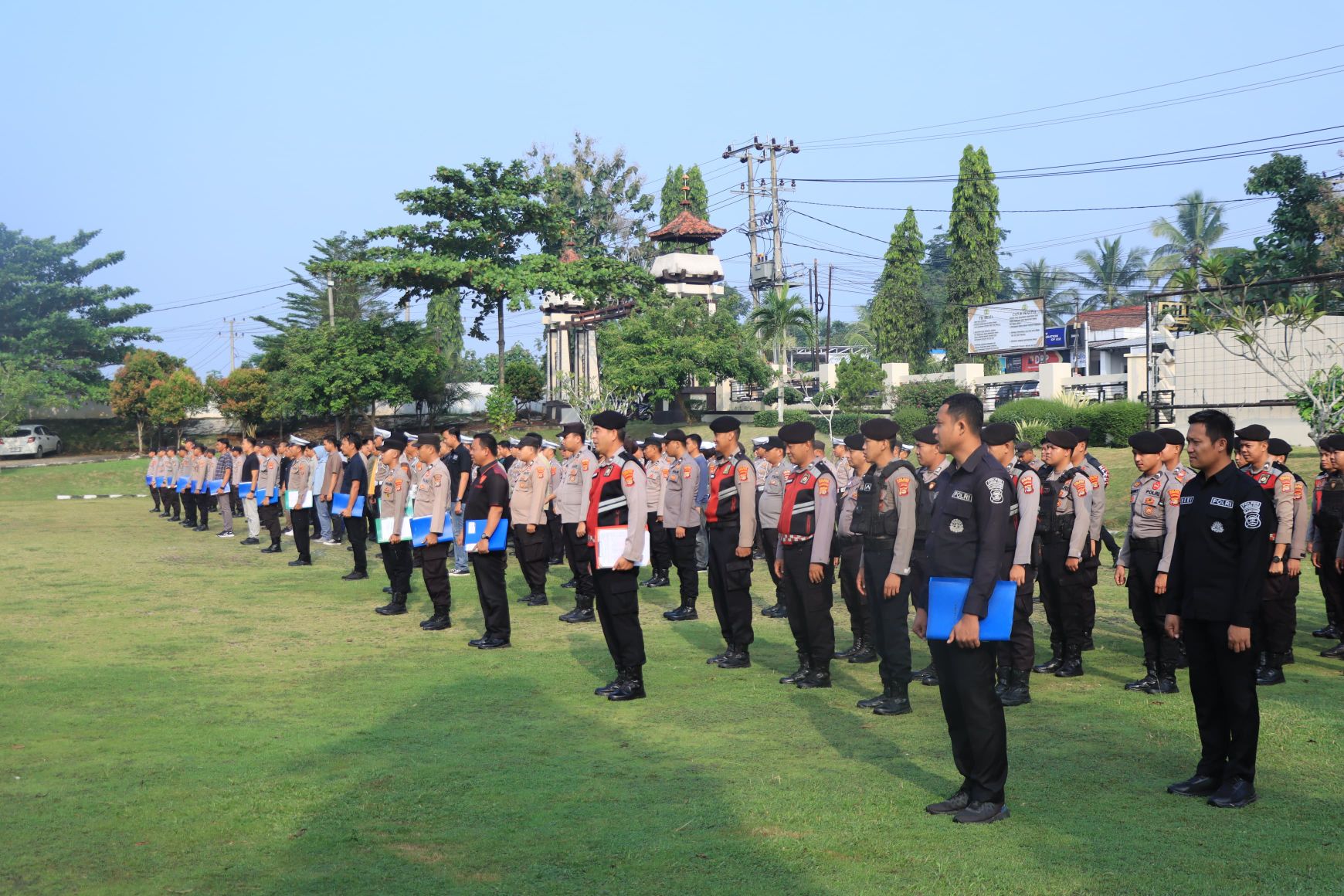 Peringatan Hari Buruh Internasional, Polres Lampura Siagakan Ratusan Personel