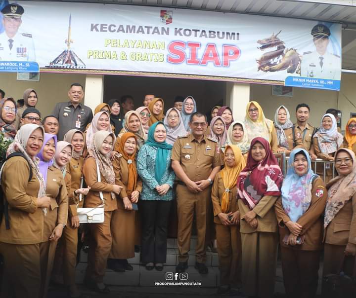 Penjabat (PJ) Bupati LAMPURA Drs Aswarodi M.Si, Launching Bapak Stunting Di Kecamatan Kotabumi Kota