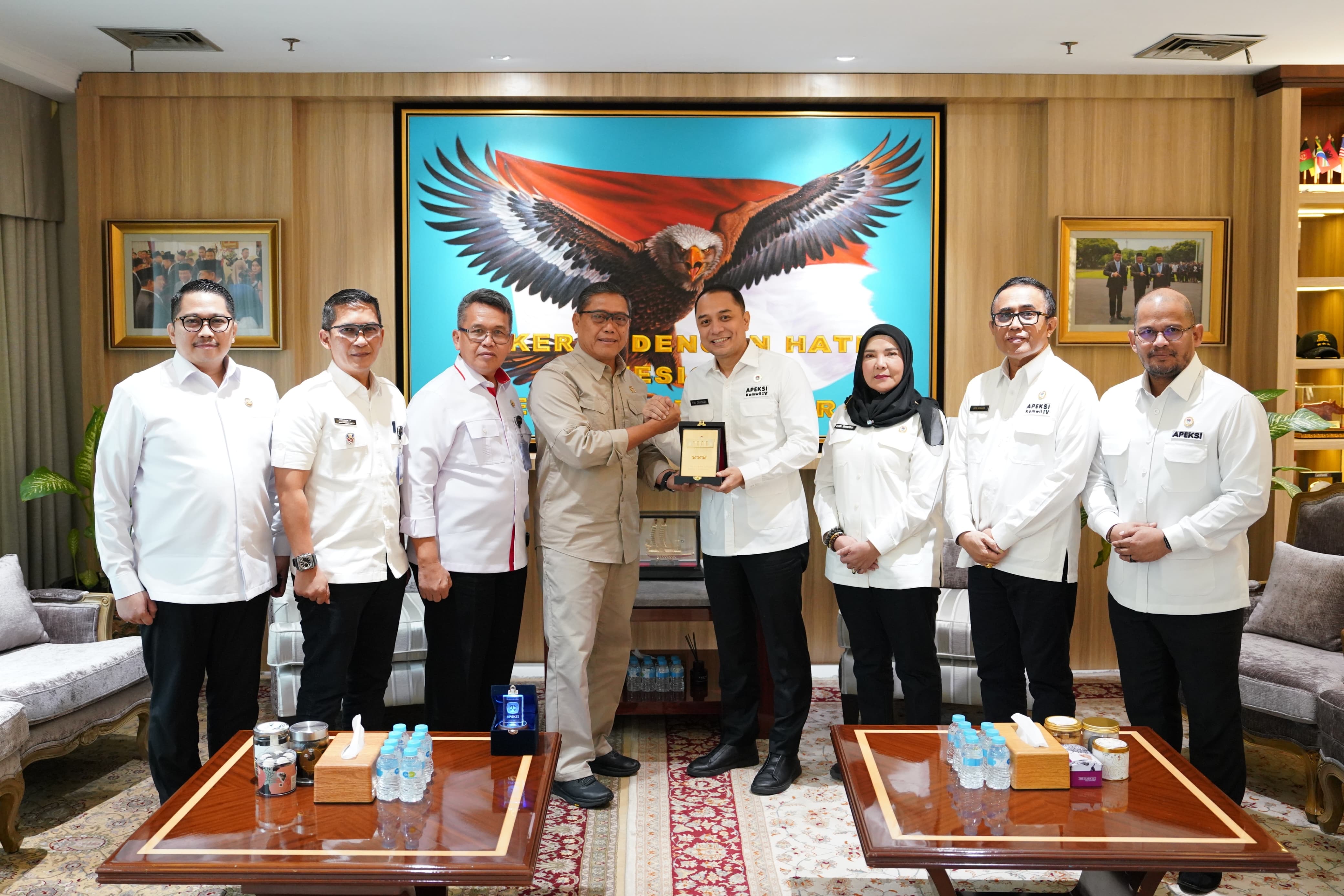 Walikota Eva : Sinkronisasi Kebijakan Pemerintah Daerah dan Pemerintah Pusat Penting Untuk Kemajuan Indonesia