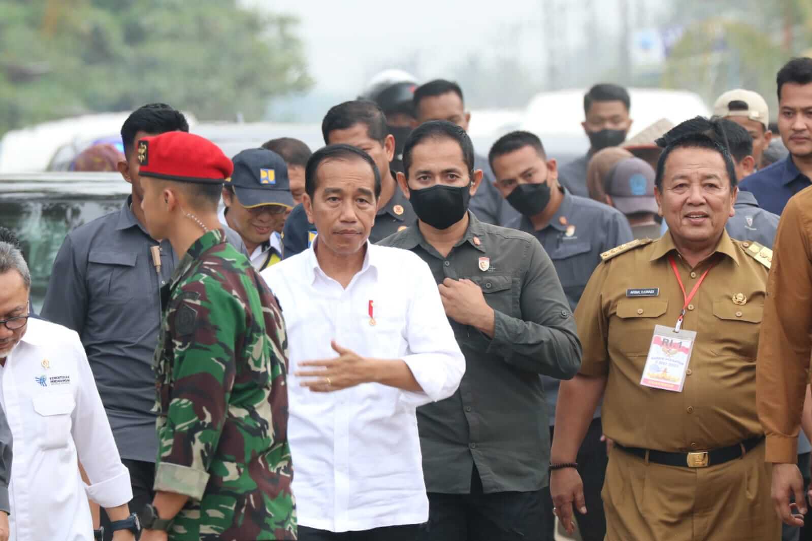 Percepatan Peningkatan Konektifitas Jalan Daerah, Presiden Joko Widodo Tinjau Ruas Jalan di Provinsi Lampung