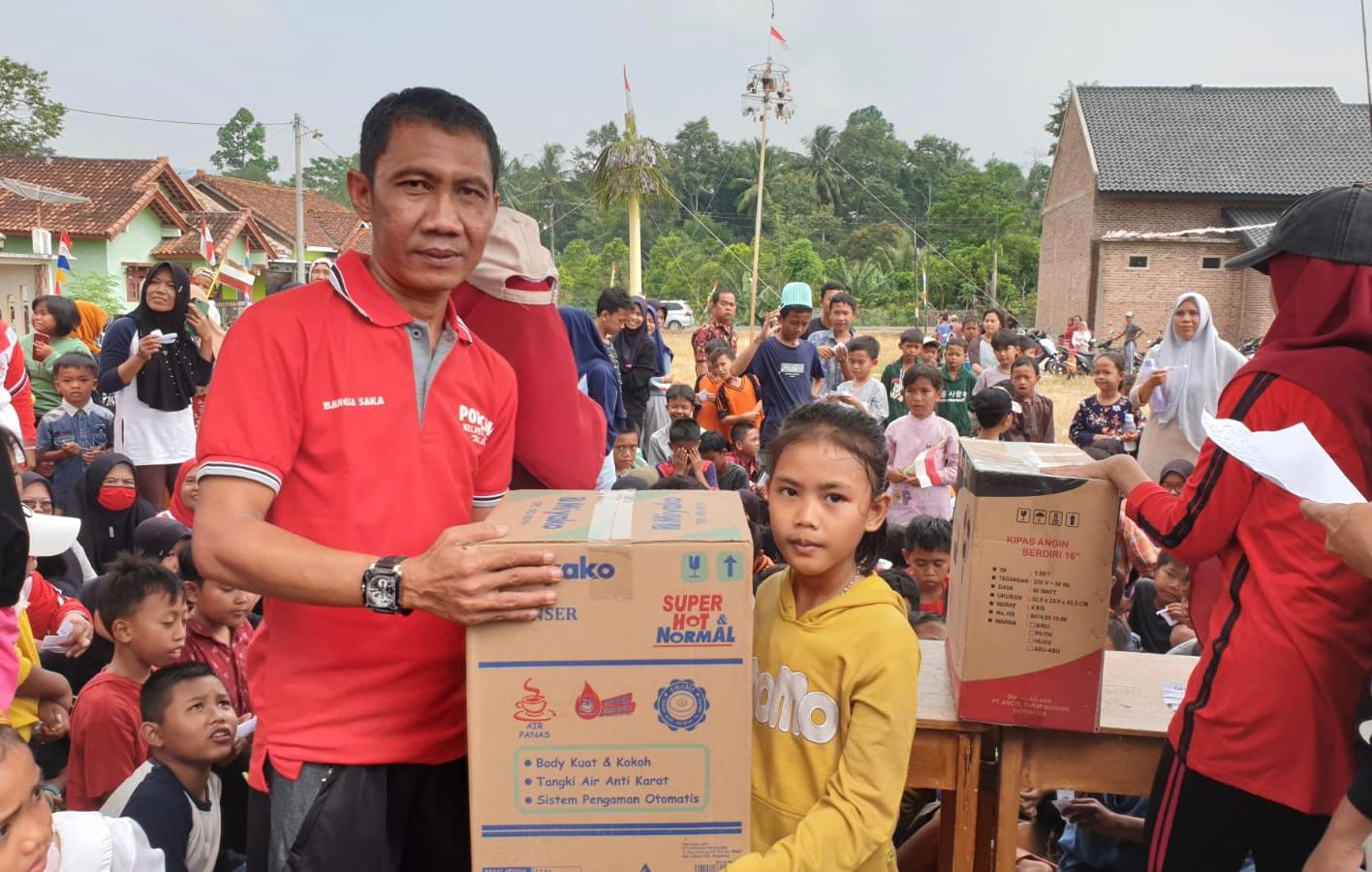 Jalan Sehat Jadi Acara Puncak HUT RI di Desa Gayam 