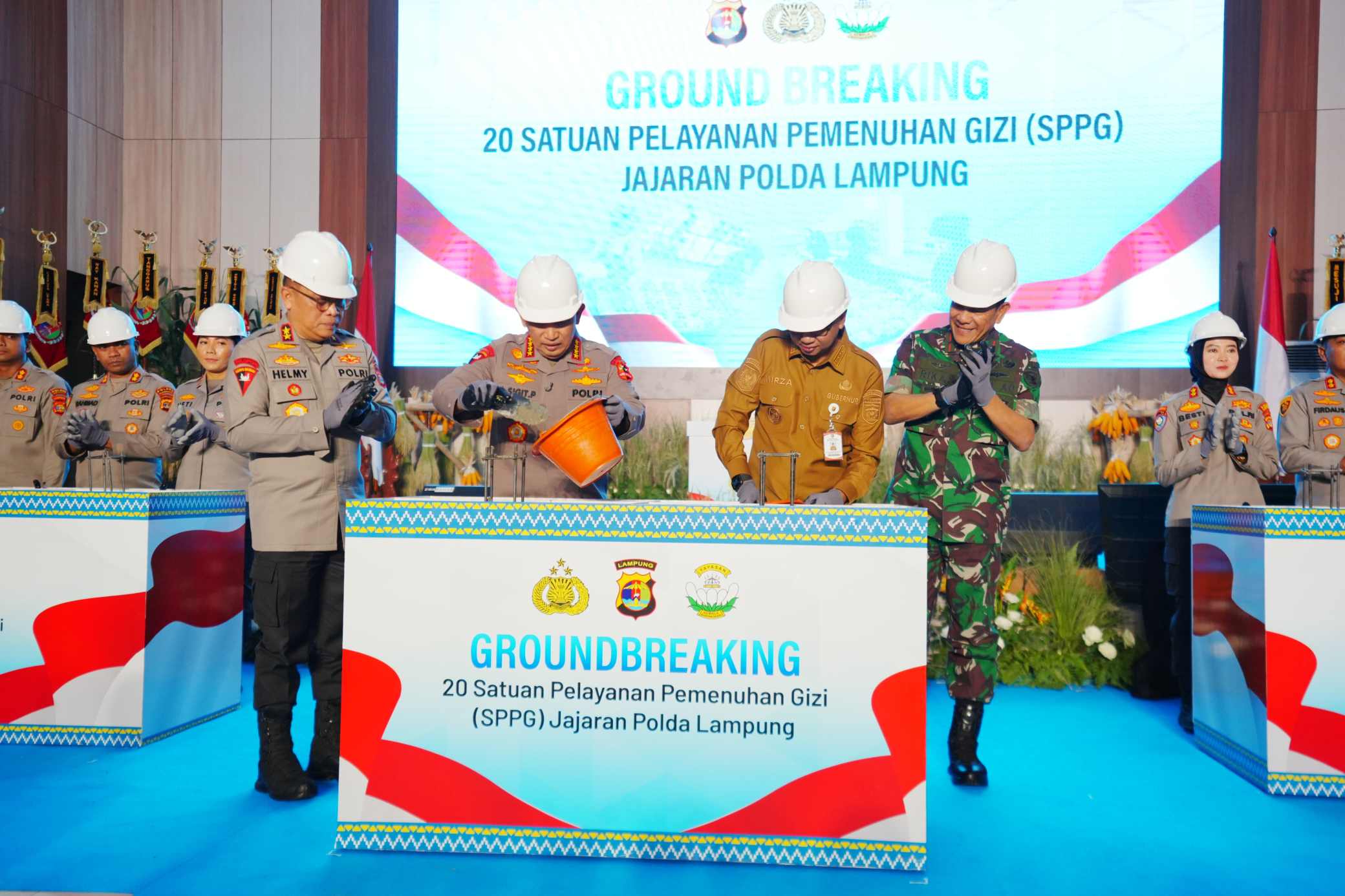 Kapolri Resmikan 20 SPPG Jajaran Polda Lampung