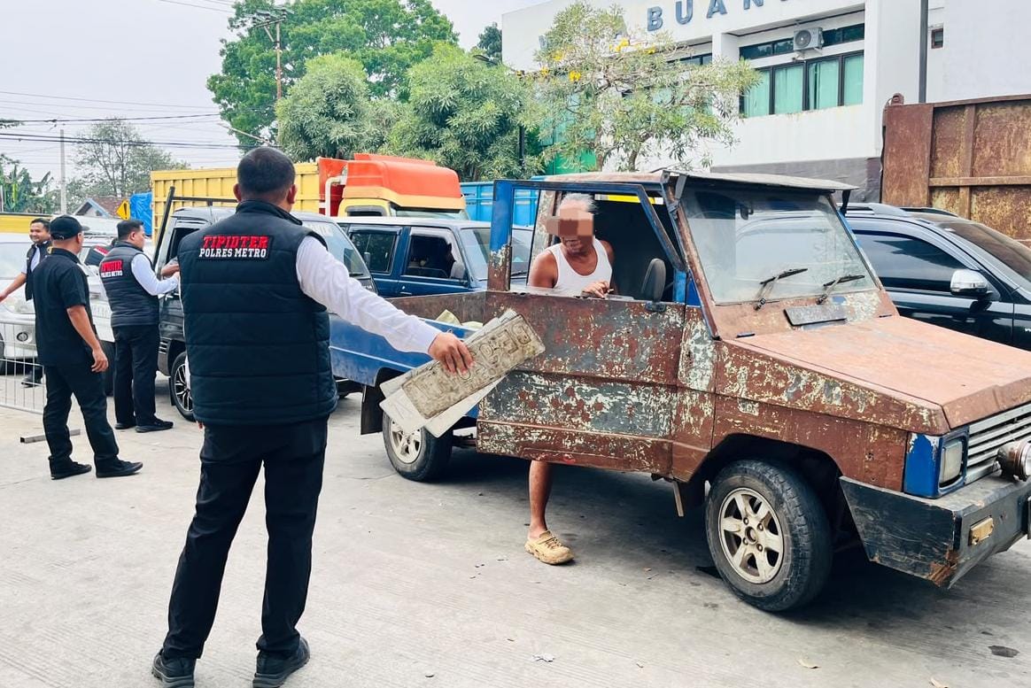 Gonta-Ganti Pelat Demi Borong BBM Subsidi, Komplotan Pelangsir di Metro Ditangkap Polisi