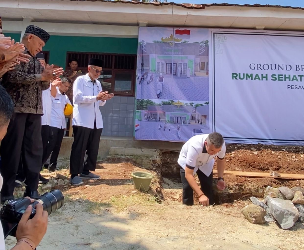 Bupati Pesawaran, Baznas RI dan Baznas Pesawaran Letakan Batu Pertama Pembangunan RSB