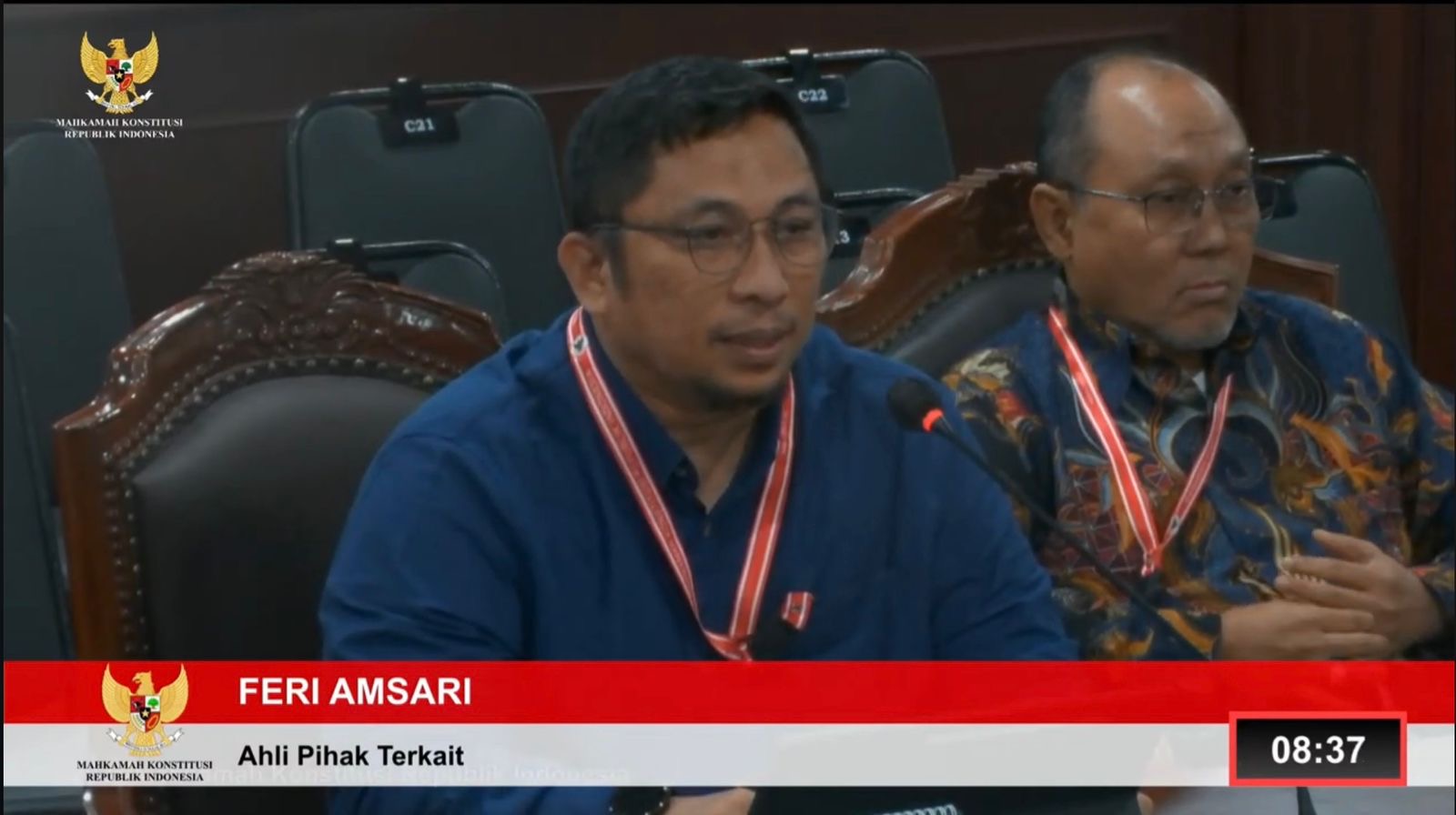 Pakar Hukum Adminstrasi Negara, Prof. Feri Amsari, SH, MH, LL.M., Minta MK Terapkan UU Nomor 8 Tahun 2015