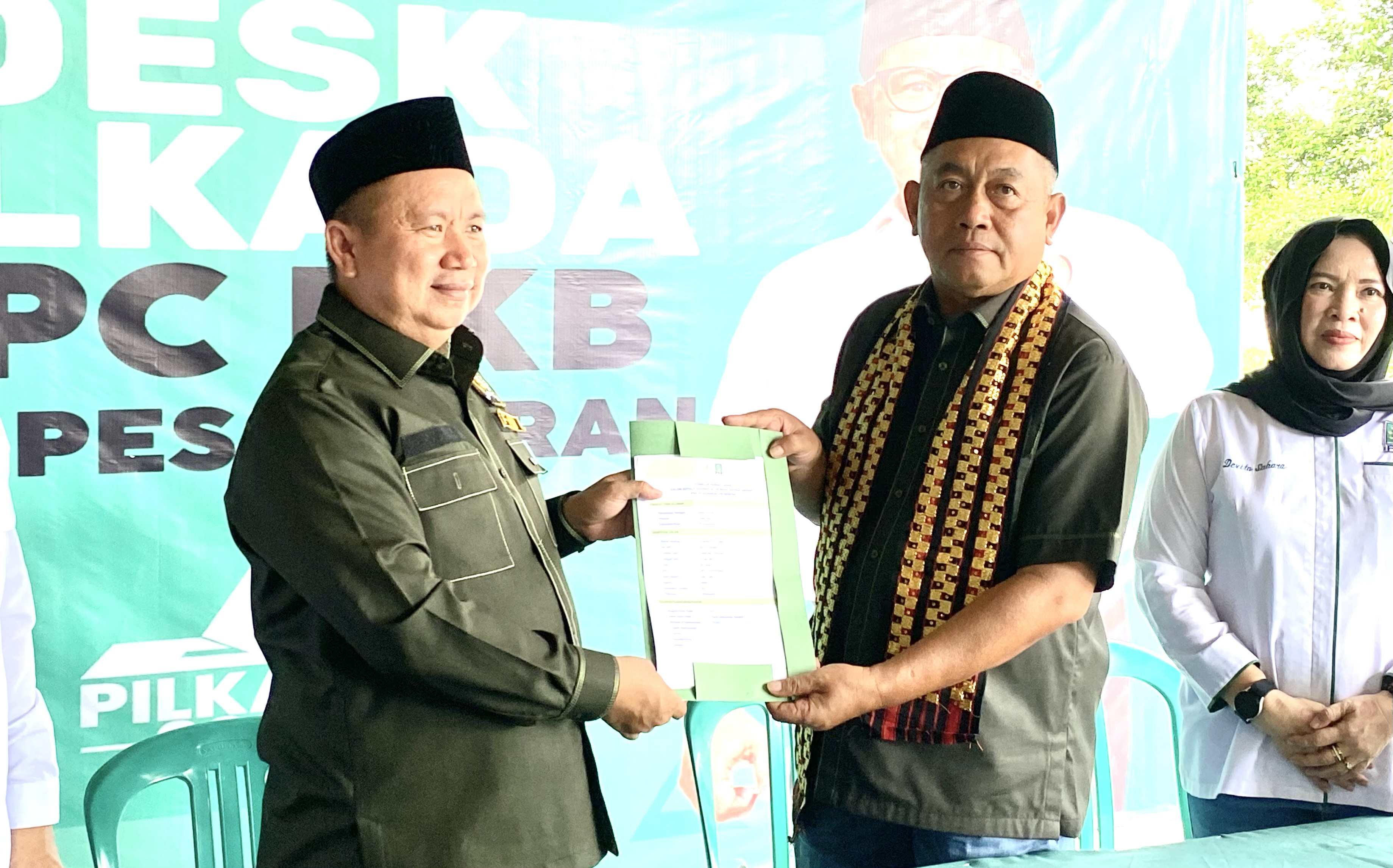 Ingin Mengabdi,  Pensiunan ASN Asal Pesawaran Kembalikan Berkas Cawabup di PKB