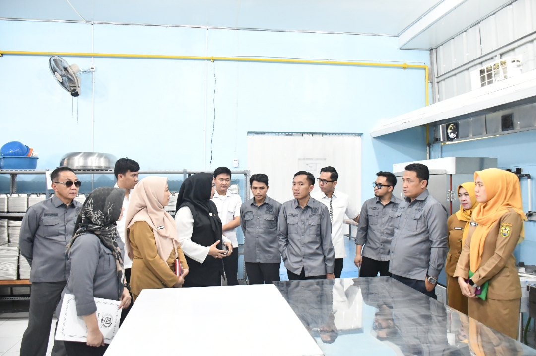 Pastikan Keamanan Program MBG, DPRD Bandar Lampung Sidak SPPG Sukabumi