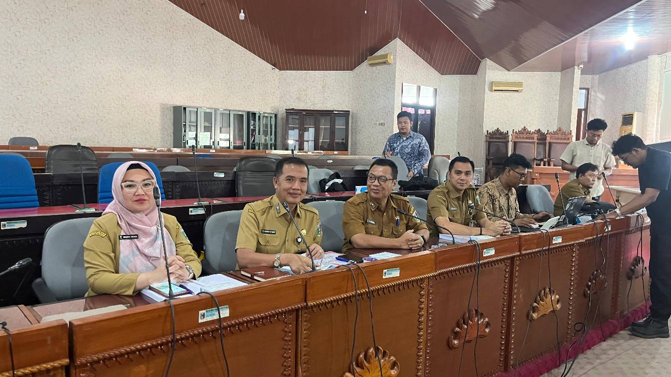 Bahas Raperda RTRW, Pemkab Lamtim Tekankan Kesamaan Data dan Arah Pembangunan
