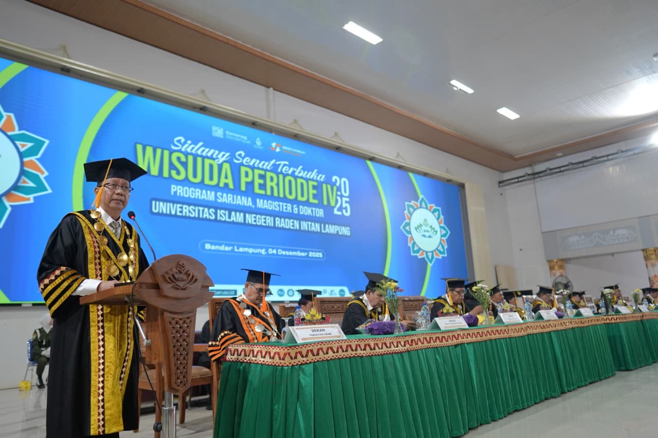 Wisuda Periode IV 2025, Rektor Tekankan Integritas Kepada Lulusan UIN RIL 
