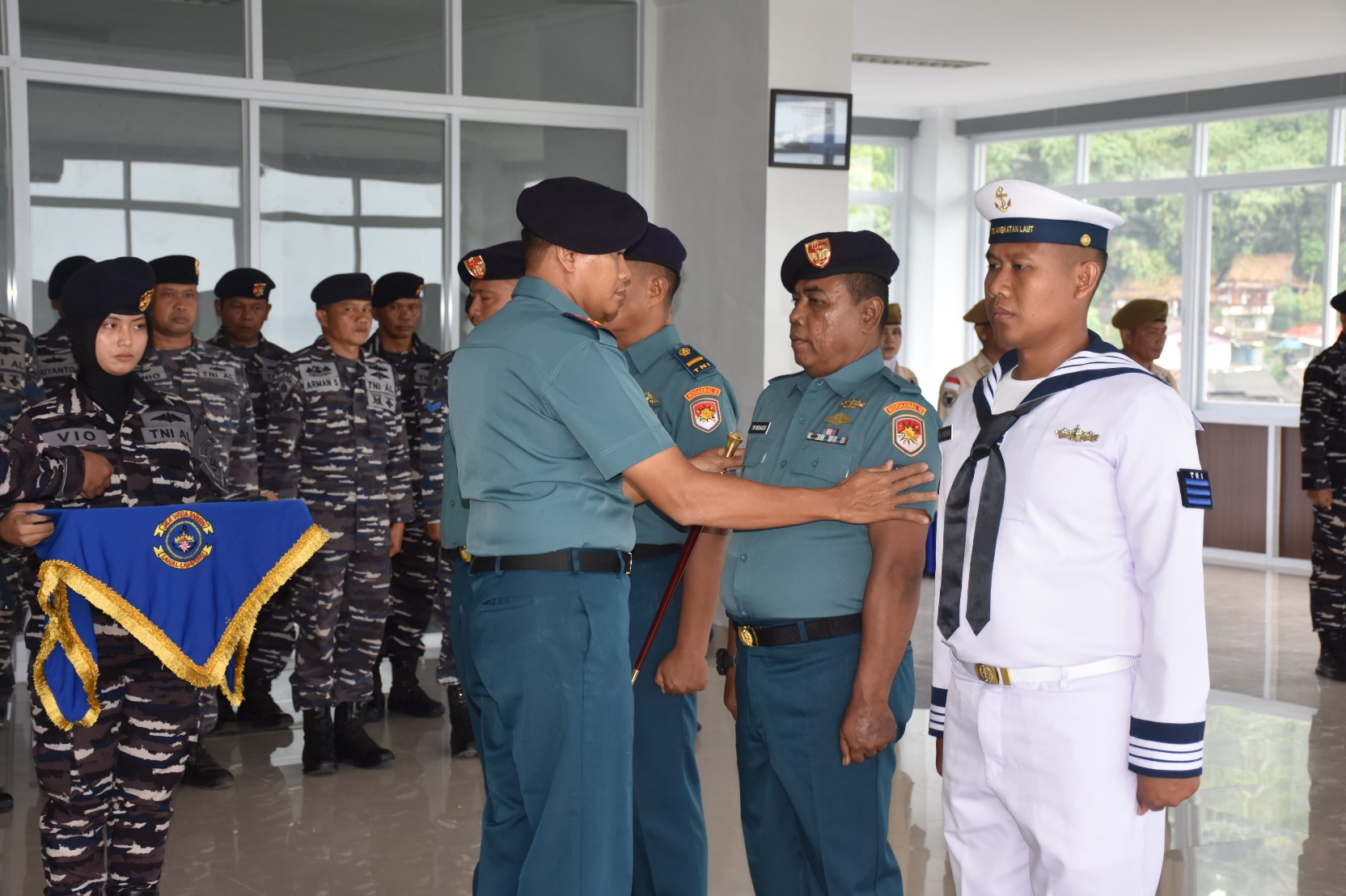 Lanal Lampung Gelar Upacara Kenaikan Pangkat Prajurit