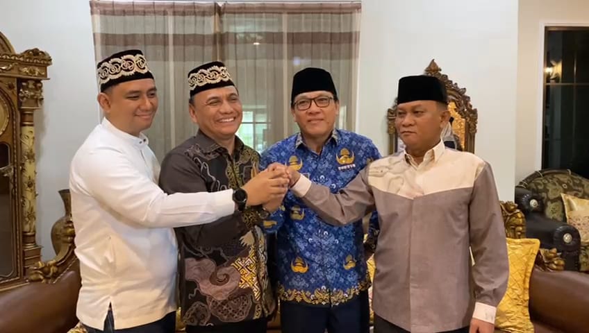 Silaturahmi ke Lamban Agung, Bambang-Rafieq Disambut Wahdi-Qomaru