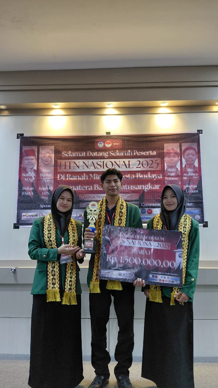 Mahasiswa Fakultas Syariah UIN Raden Intan Lampung Raih Juara 1 Debat Hukum Nasional