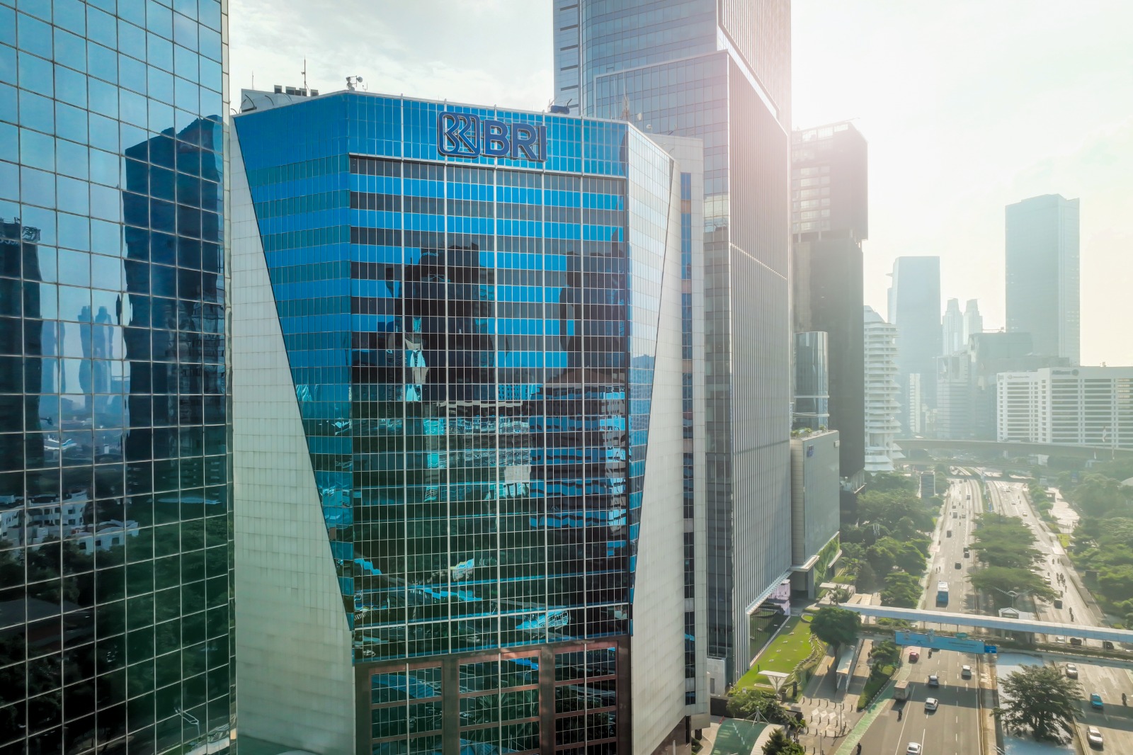 Selain JP Morgan, BlackRock dan Vanguard Juga Tambah Kepemilikan Saham BBRI