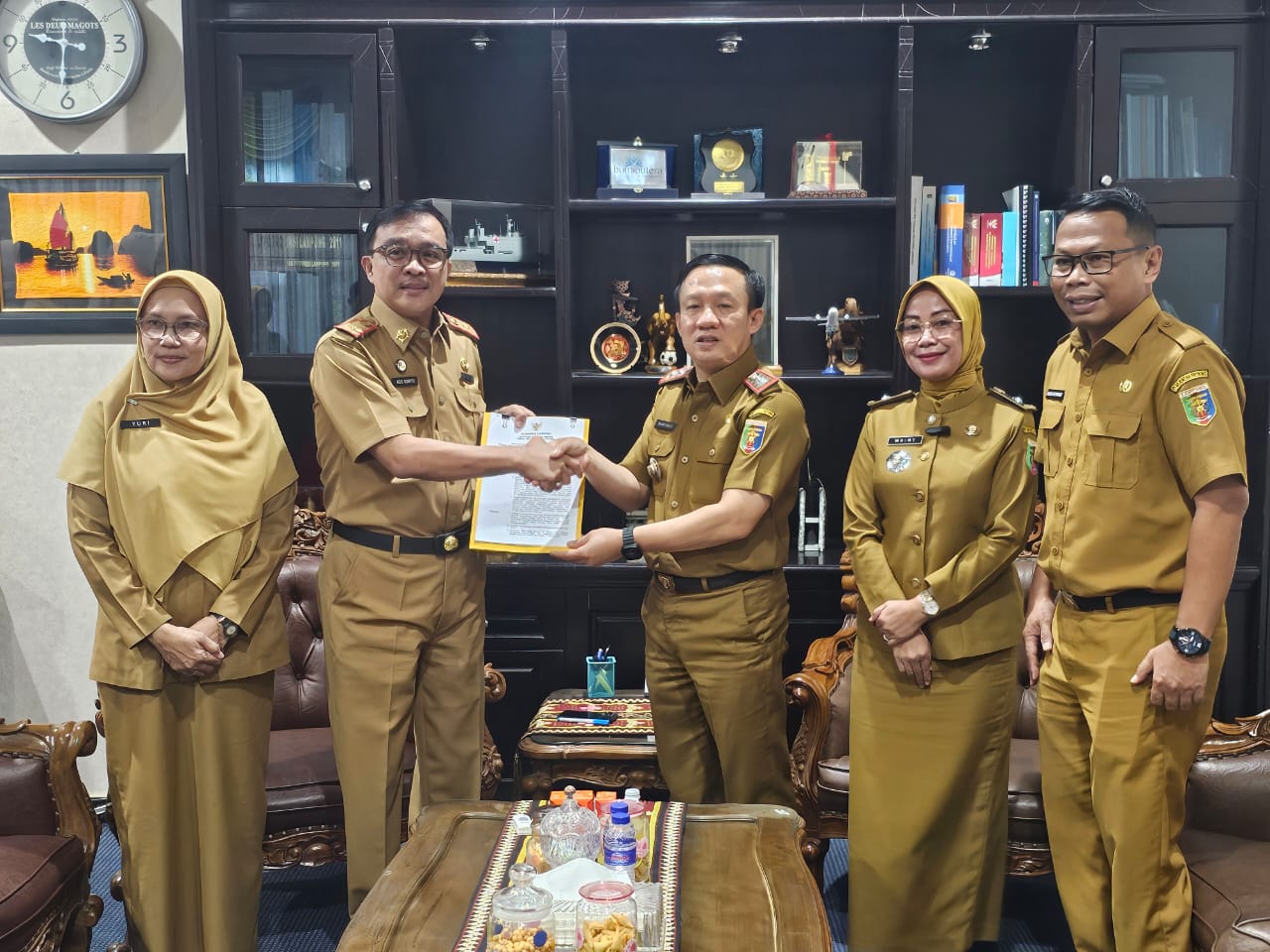 Menang Praperadilan dan Status Tersangka Gugur, Agus Nompitu Kembali Jabat Kadisnaker Lampung