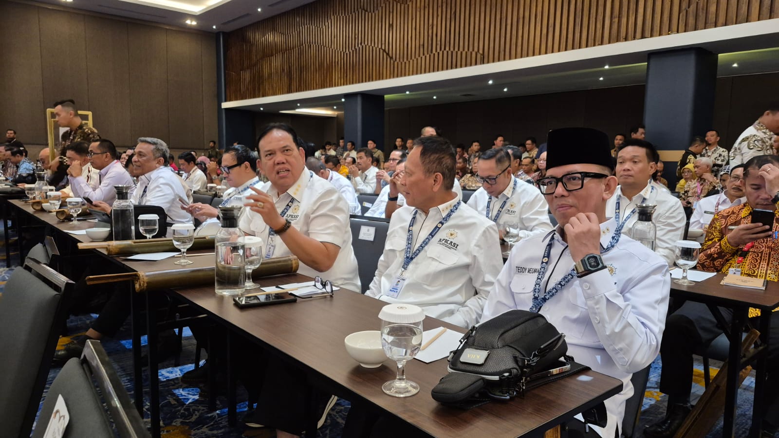 Wabup Azwar Hadi Hadiri Munas VI APKASI Tahun 2025 di Minahasa