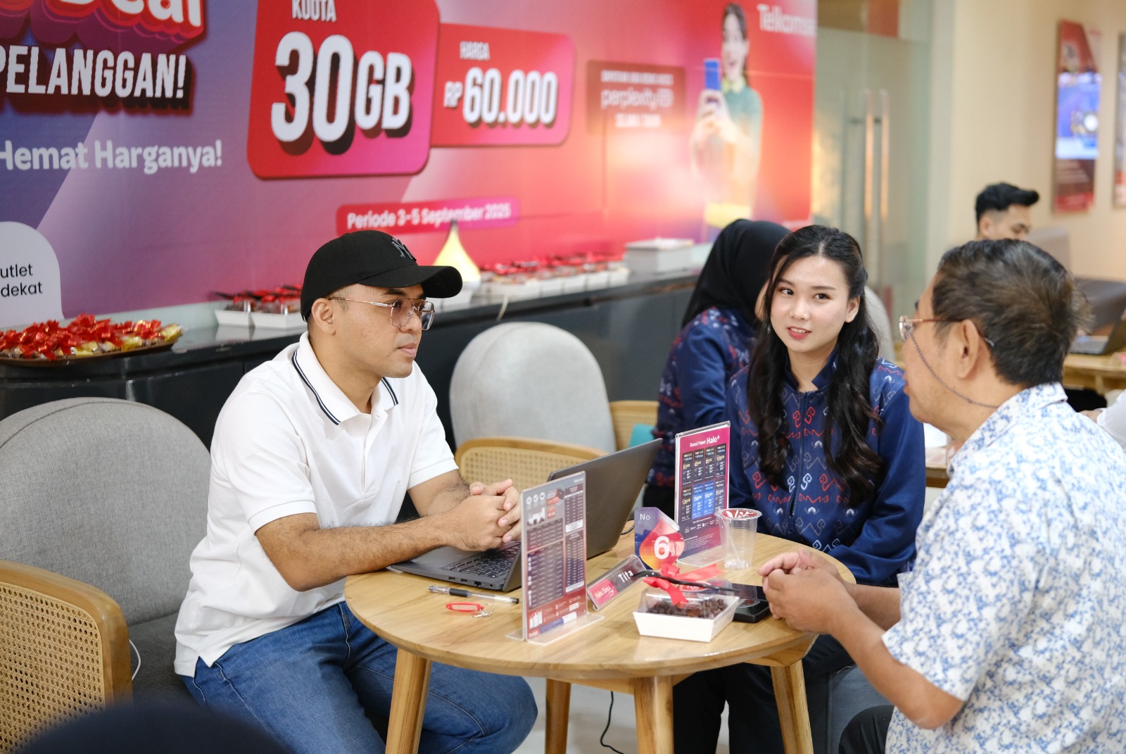 Hari Pelanggan Nasional 2025, Telkomsel Manjakan Pelanggan dengan Promo Kuota Besar dan Layanan Eksklusif