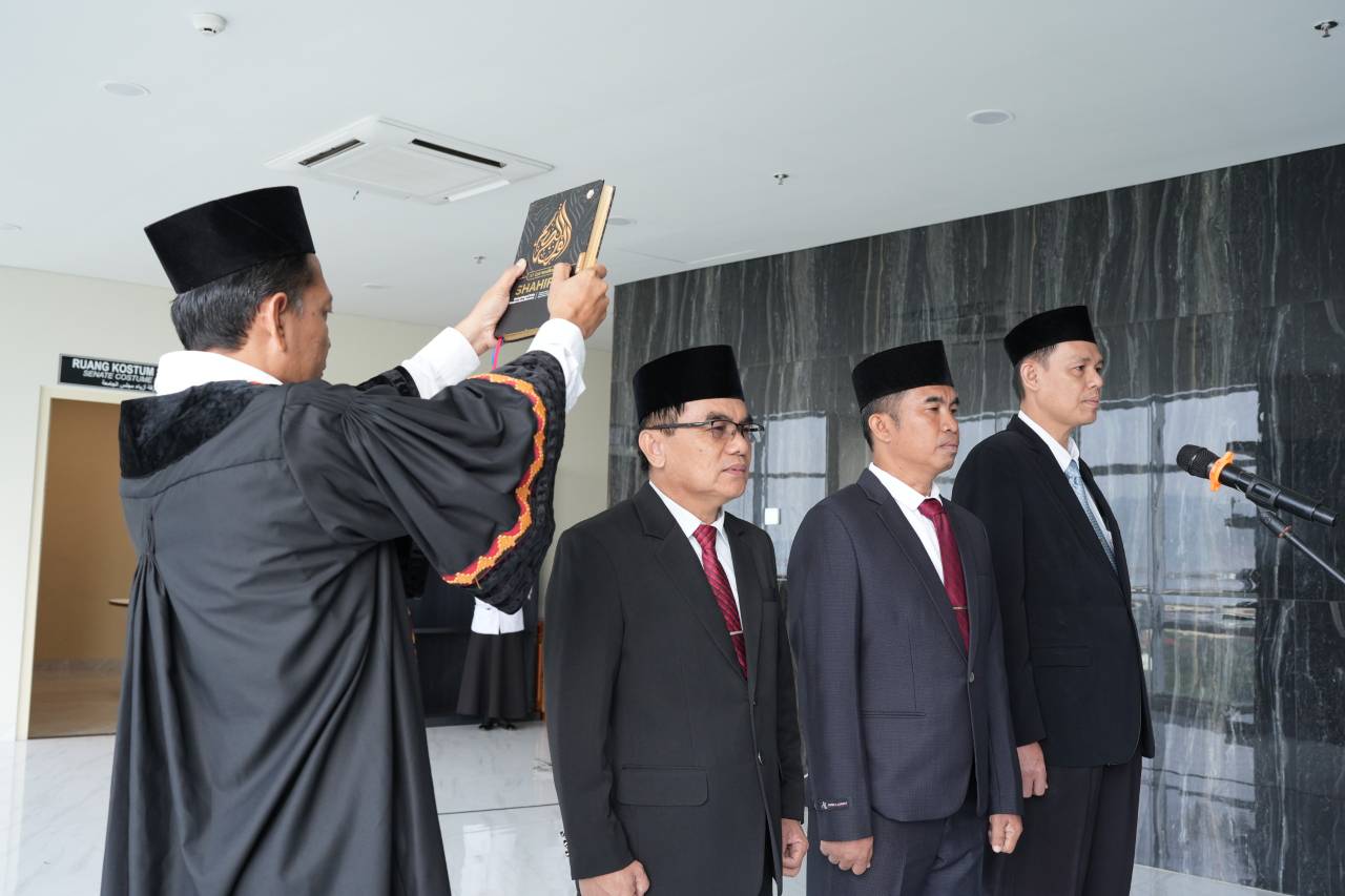 Rektor UIN RIL Lantik Dua Dekan Fakultas Baru dan Ketua LPM
