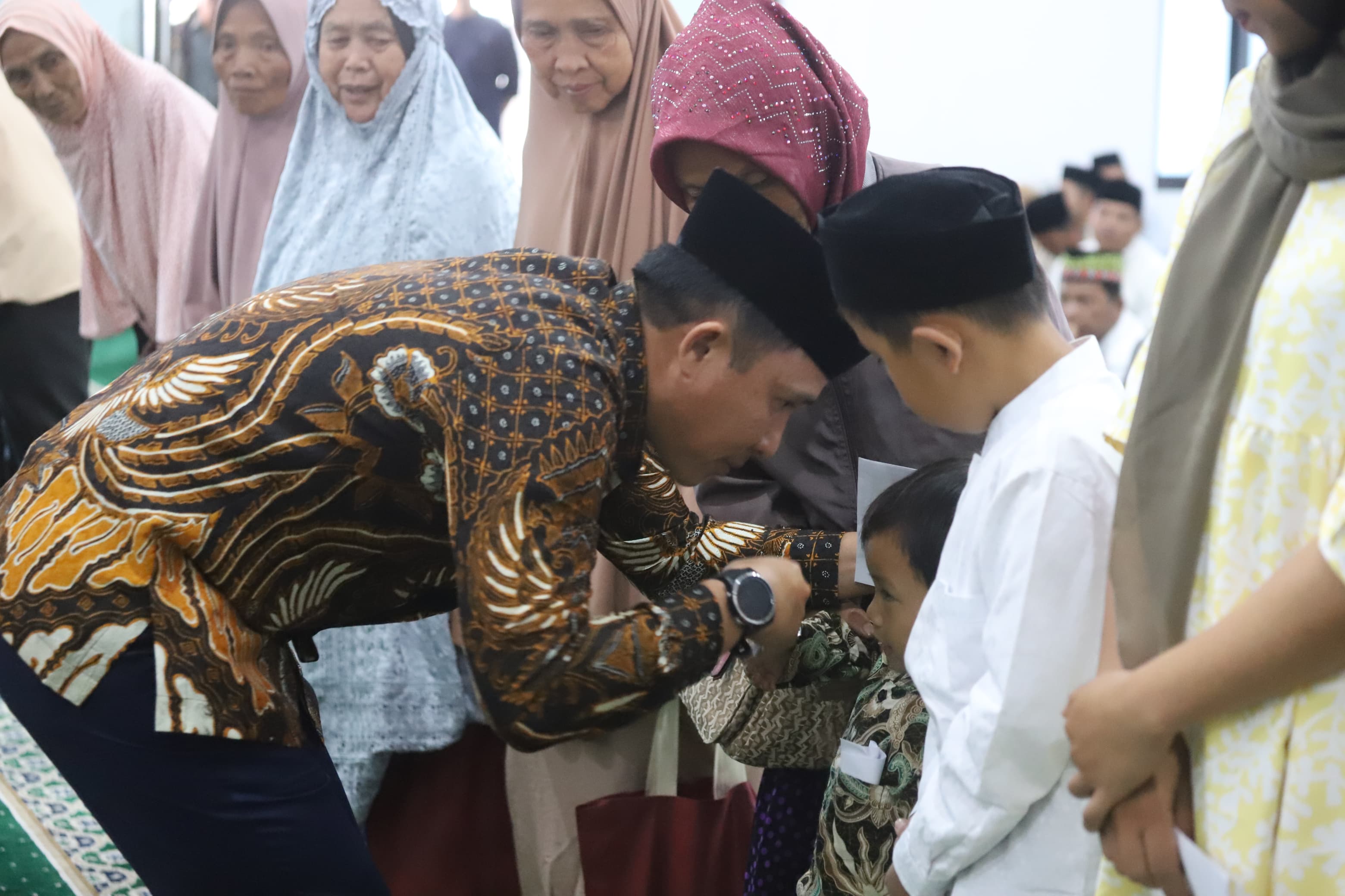 Gelar Safari Ramadan, Parosil: Pemerintah Hadir di Tengah Masyarakat