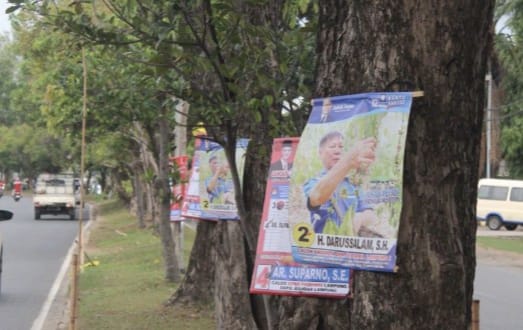 YKWS Catat 300 Lebih APK Terpaku di Pohon Ruas Jalan Bandar Lampung