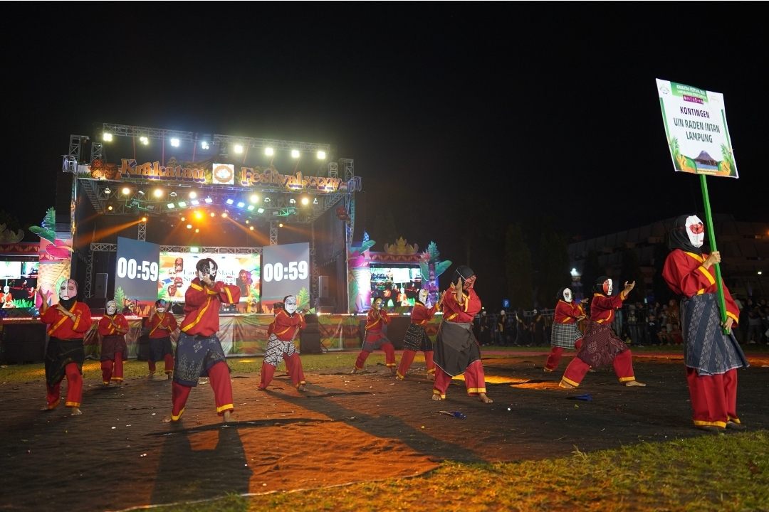 UIN Raden Intan Tampilkan Kolaborasi Budaya di Krakatau Festival 2025