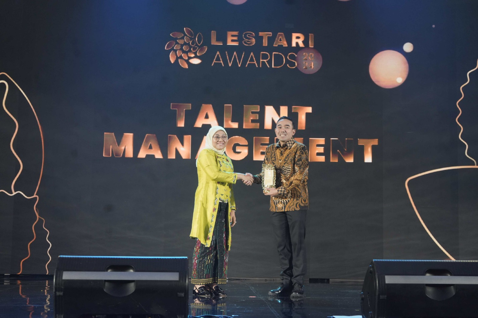 Telkomsel Raih Penghargaan Kategori Talent Management di Lestari Awards 2024 