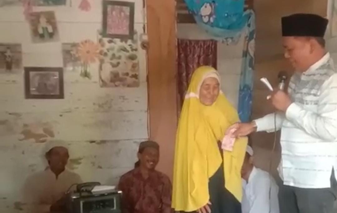 Oknum Caleg Petahana  DPRD Lampura Diduga Bagi-bagi Uang, Ini Kata Bawaslu Lampura 