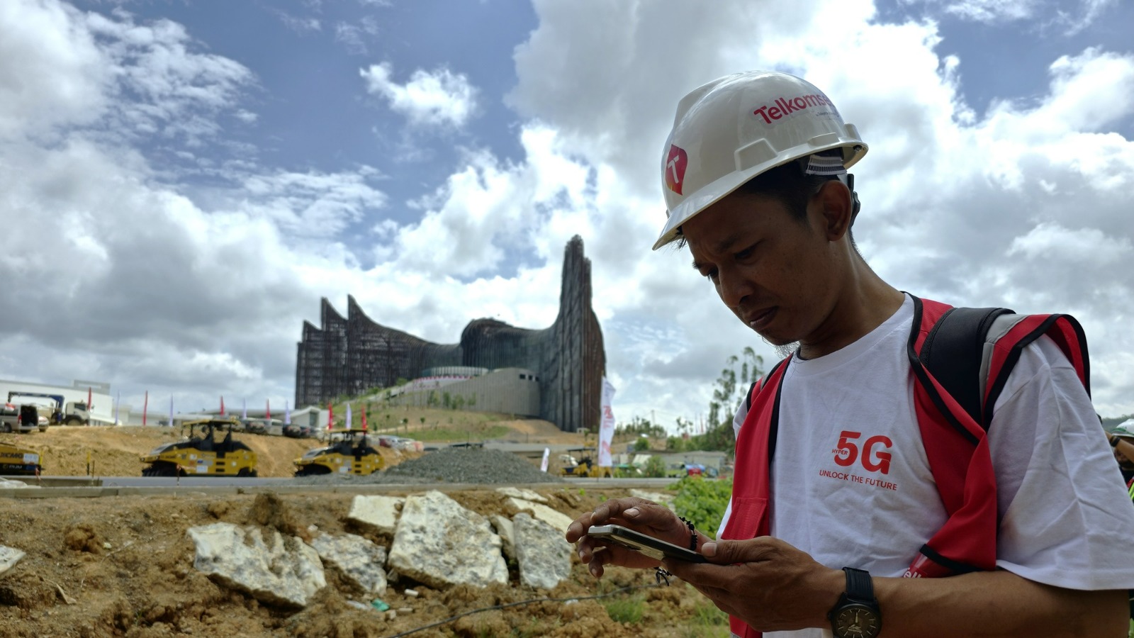 Telkomsel Hadirkan Pemanfaatan Teknologi 5G Standalone Pertama di Indonesia