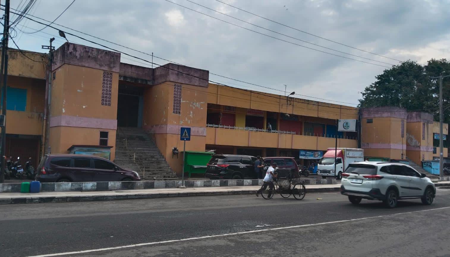 Kronologi Shopping Center Metro, Desakan Penindakan Pungli dan Penataan