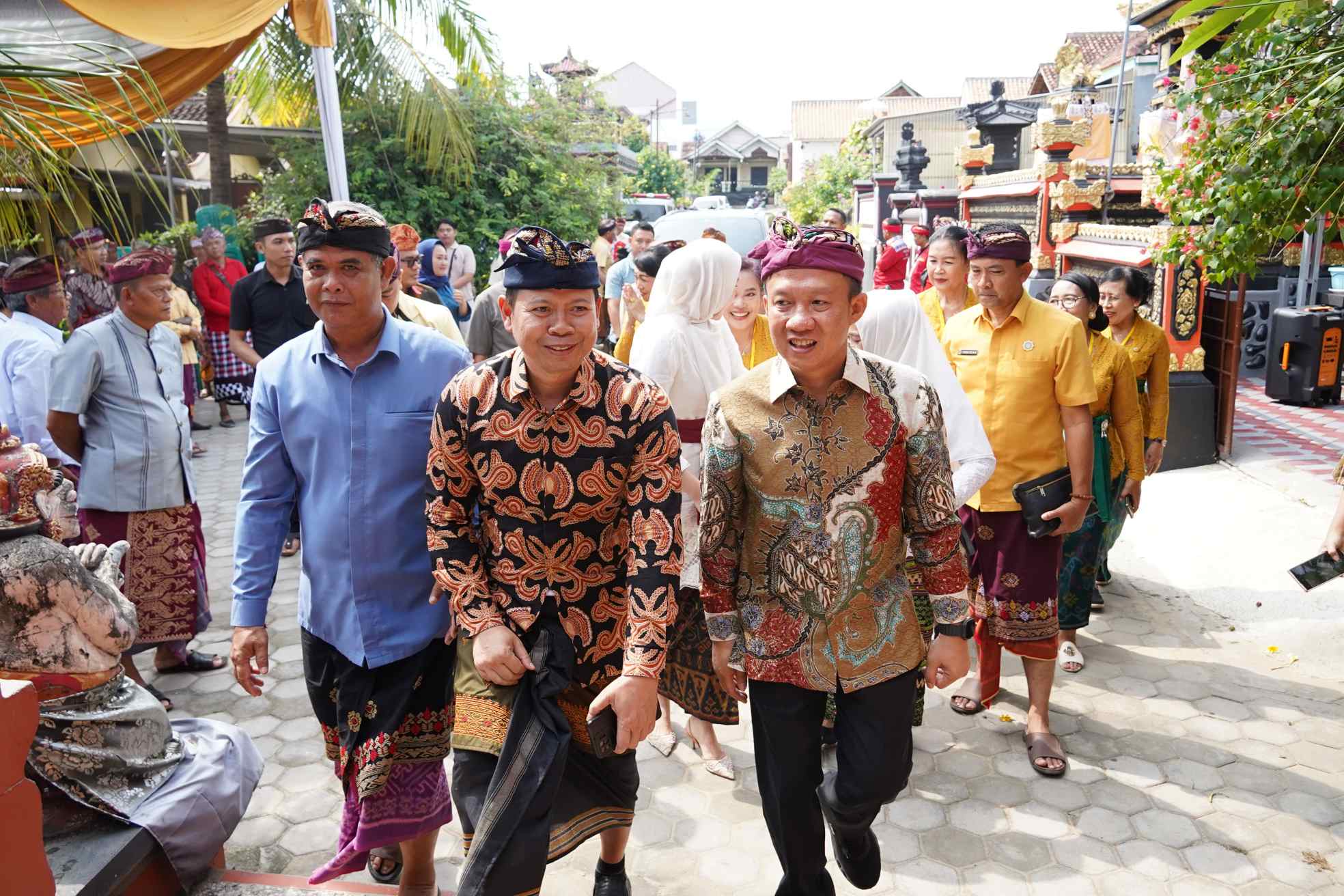 Pemprov Lampung Dukung Penguatan Nilai Spiritual melalui Pembinaan Dharmika dan Metatah Massal