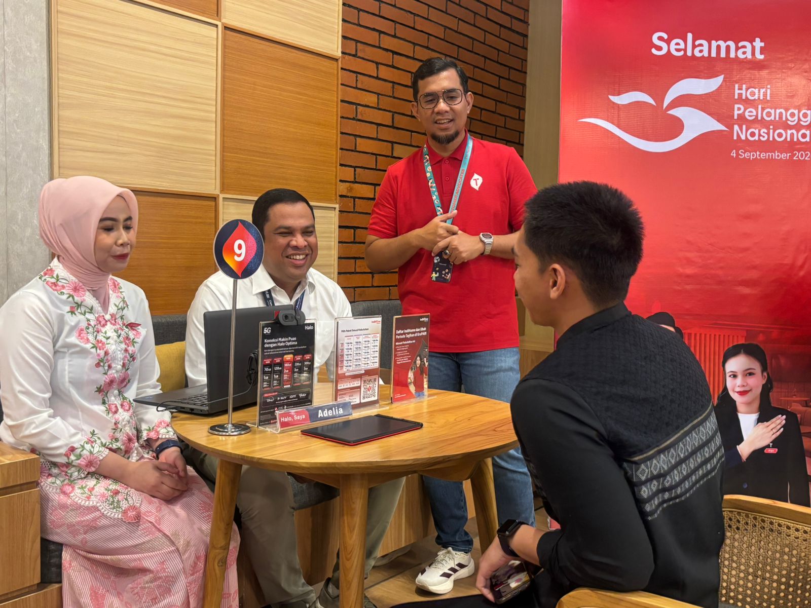 Telkomsel Rayakan Hari Pelanggan Nasional 2026 Bersama Pelanggan di Sumatera