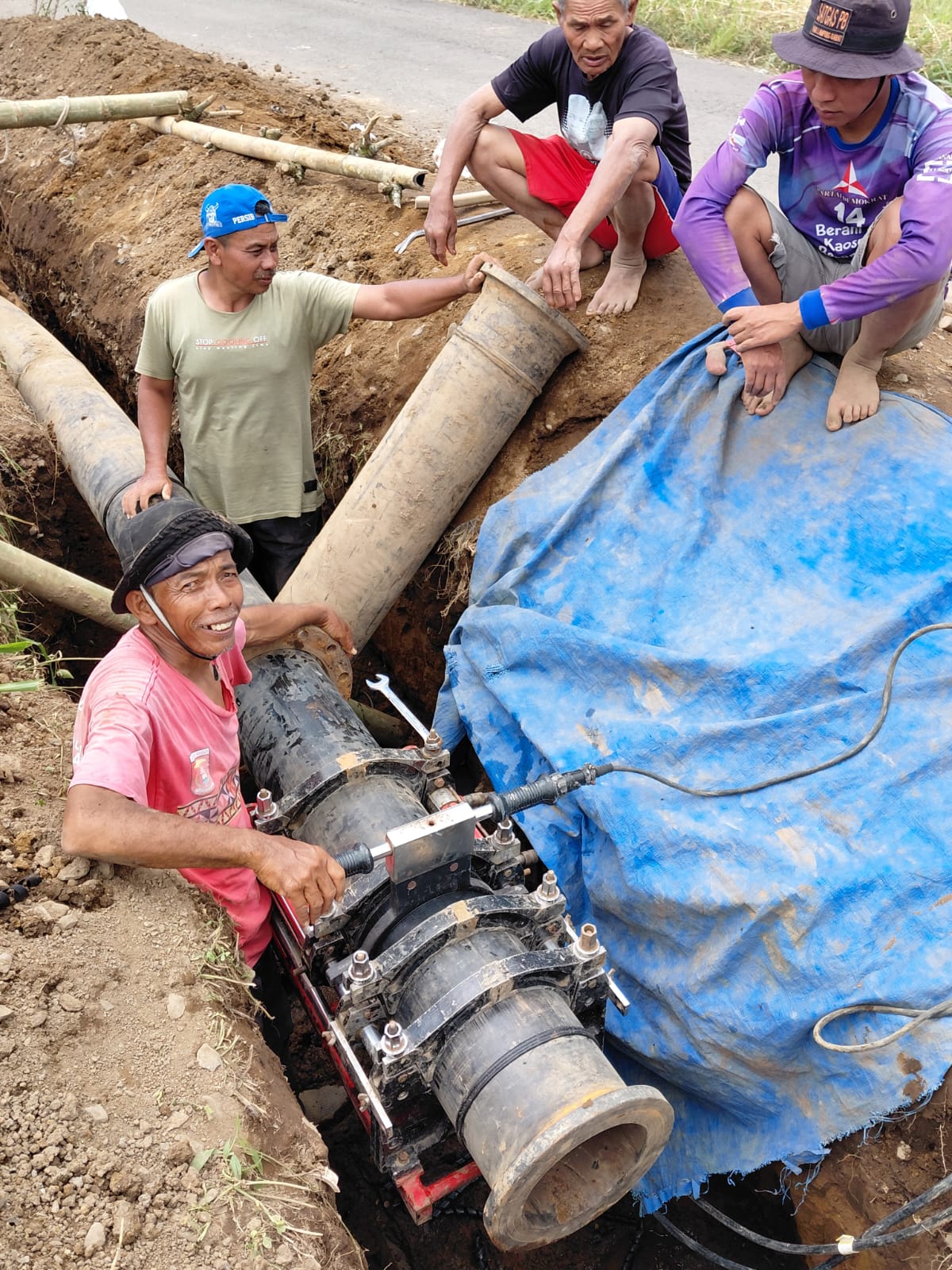 Sempat Alami Kerusakan Pipa HDPE, Aliran Air PDAM Cabang Liwa dan Sukau 2 Kembali Beroperasi