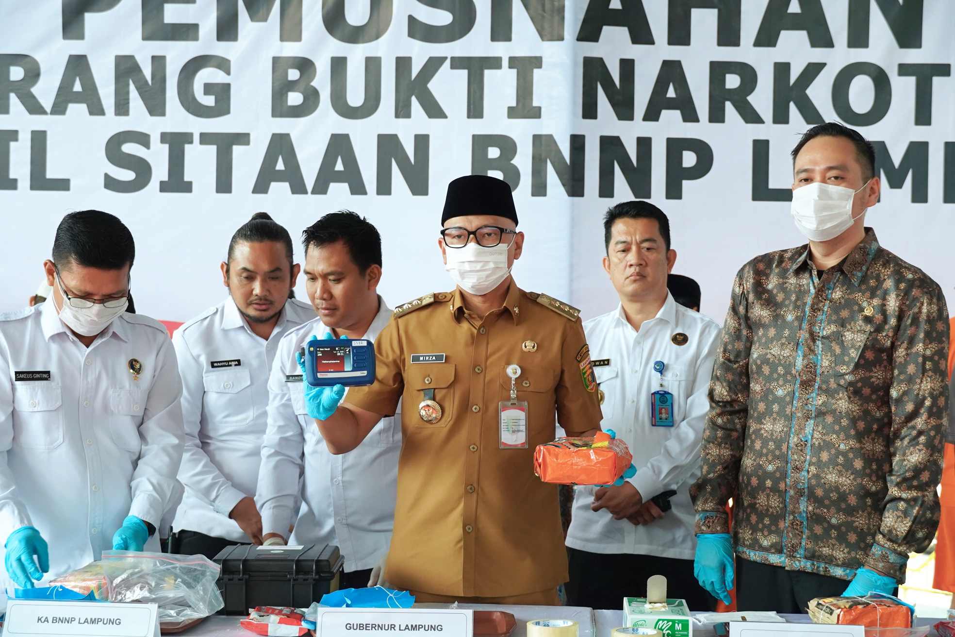Pemprov Lampung Bersama BNN Musnahkan Barang Bukti Narkotika