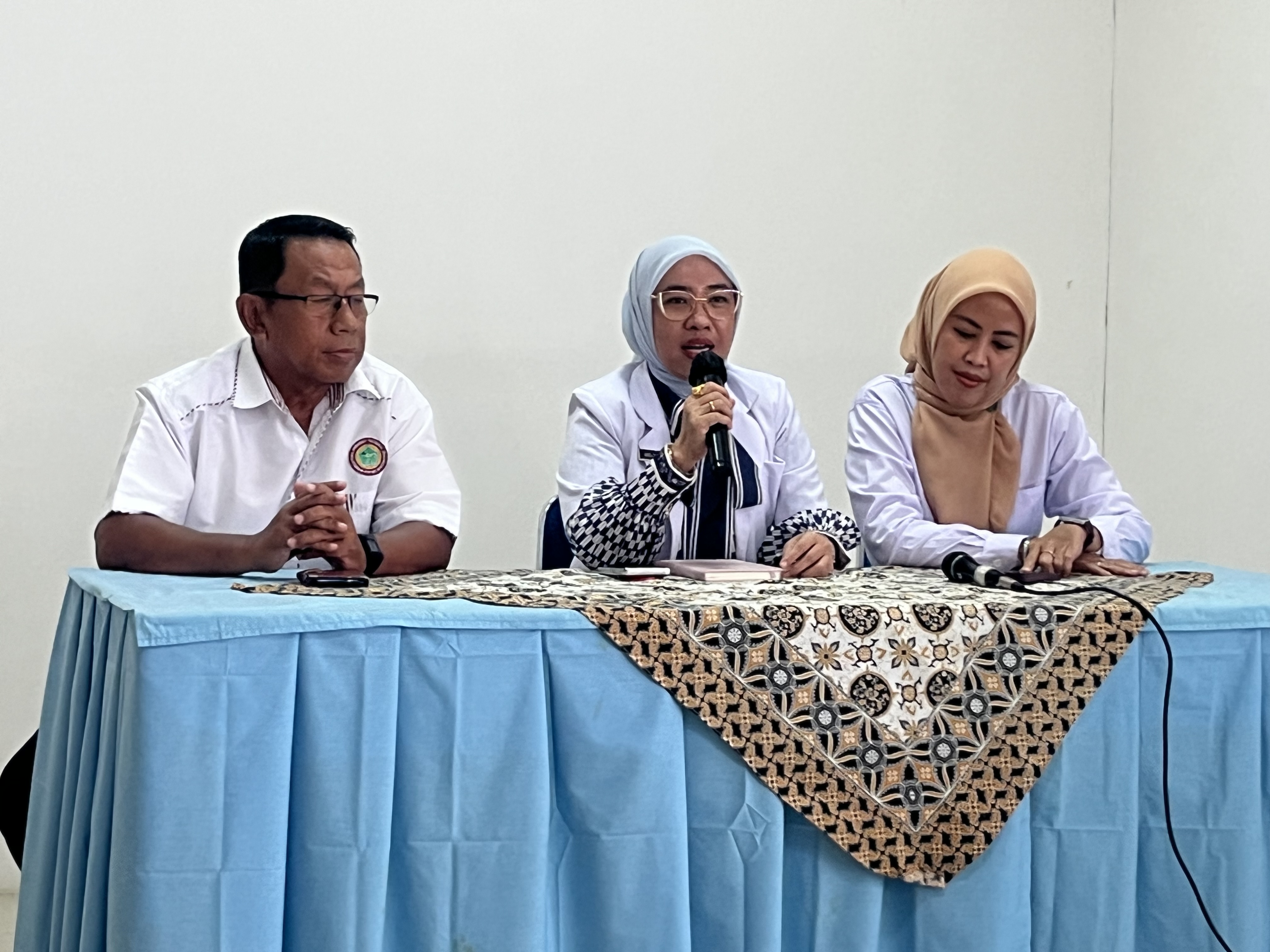 dr. Imelda Carolia: Manajemen RSUD Pesawaran Tidak Alergi Media, Siap Dikritik Demi Meningkatkan Pelayanan