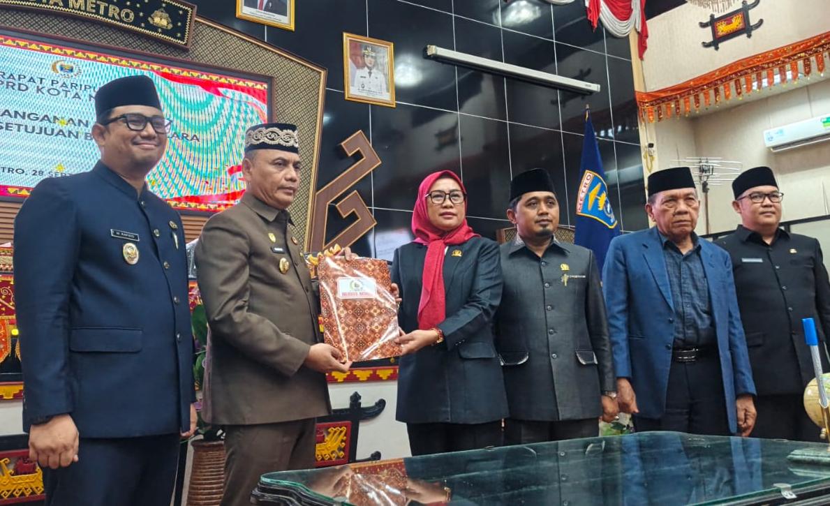 Ketok Palu! Raperda Perubahan APBD Kota Metro 2026 Resmi Disetujui