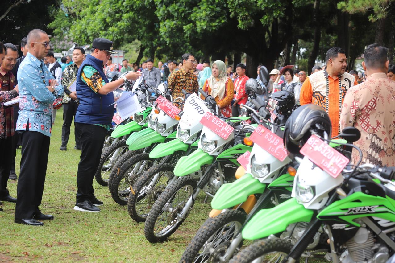 Jaga Kelancaran Operasional, Pemkab Lambar Cek Fisik Kendaraan Dinas