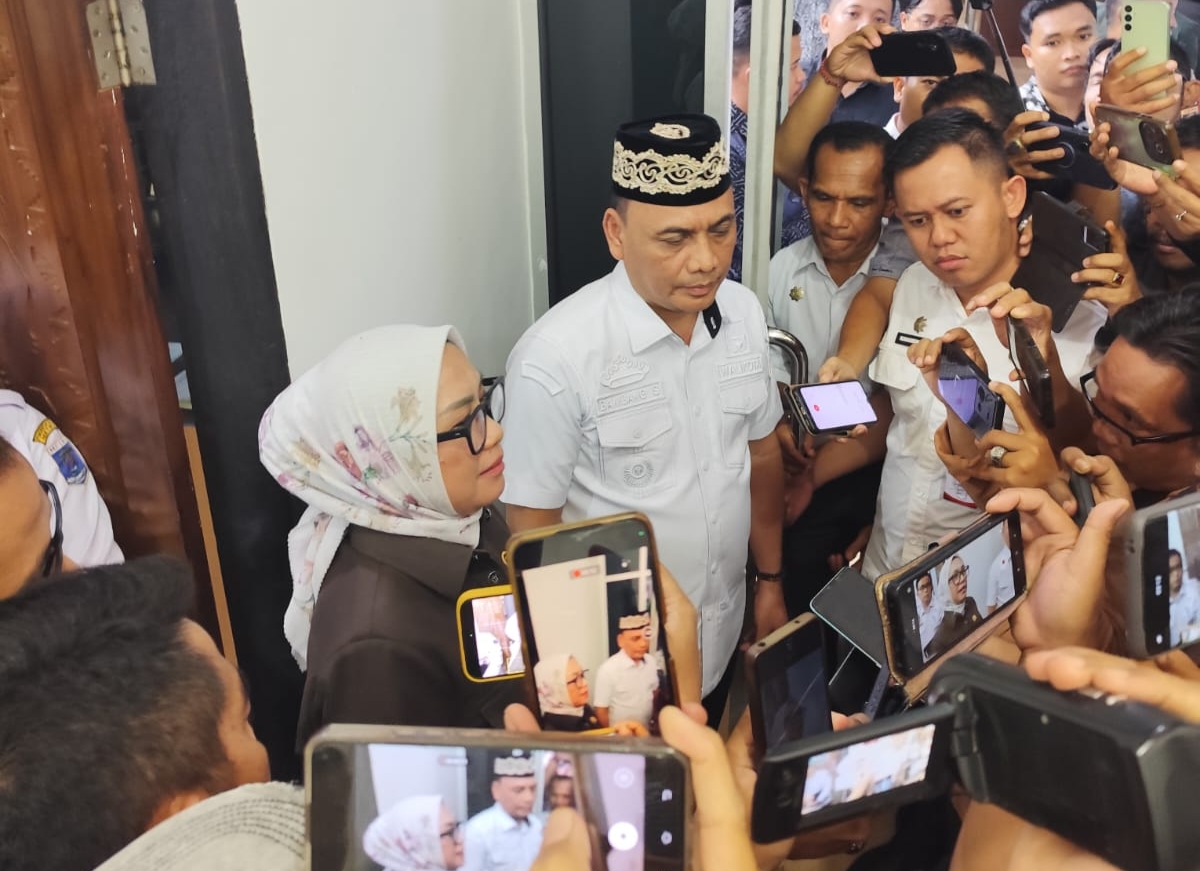 Rapat Evaluasi Berjalan 5 Jam Lebih, DPRD Metro Tidak Berikan Informasi Akurat ke Awak Media