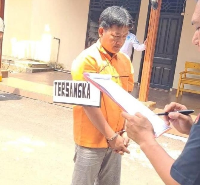 Reka Ulang Kasus Pembunuhan di Desa Negara Batin, Tersangka Peragakan 8 Adegan